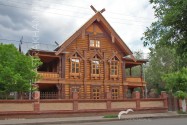 Западный фасад (главный) Дома Тетюшинова)