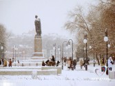 Площадь им. Ленина снежной зимой)
