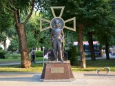 Памятник Астраханским казакам – защитникам Отечества)